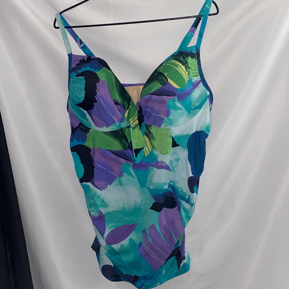 Lane Bryant Blue and Purple SwimTop SIDE‎ pleat BUILT IN UNDERWIRE BRA SIZE 40DD